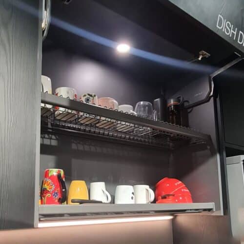 Ảnh thực tế giá để chén Hafele 544.01.328 đen, 764x263mm