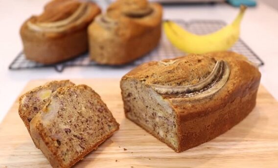 cach lam banh chuoi nuong bang noi chien khong dau 6